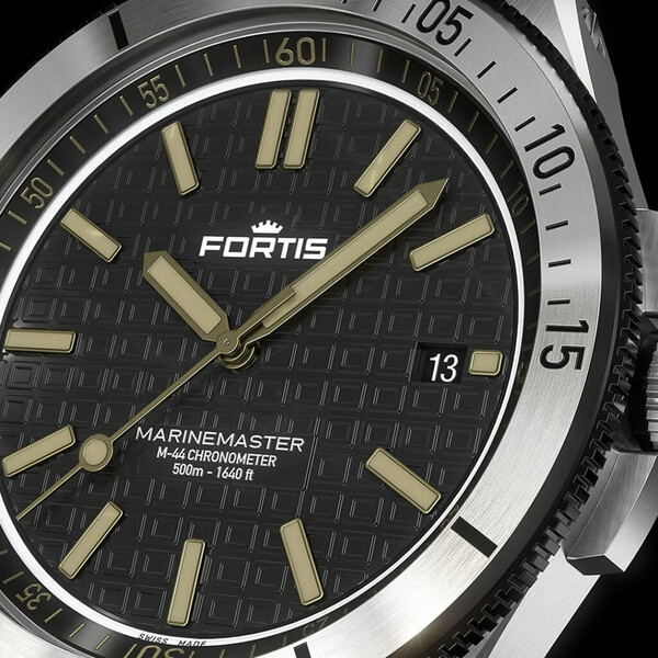 Zegarek z COSC, Fortis Chronometer