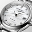 Jasna tarcza zegarka Longines Master Collection